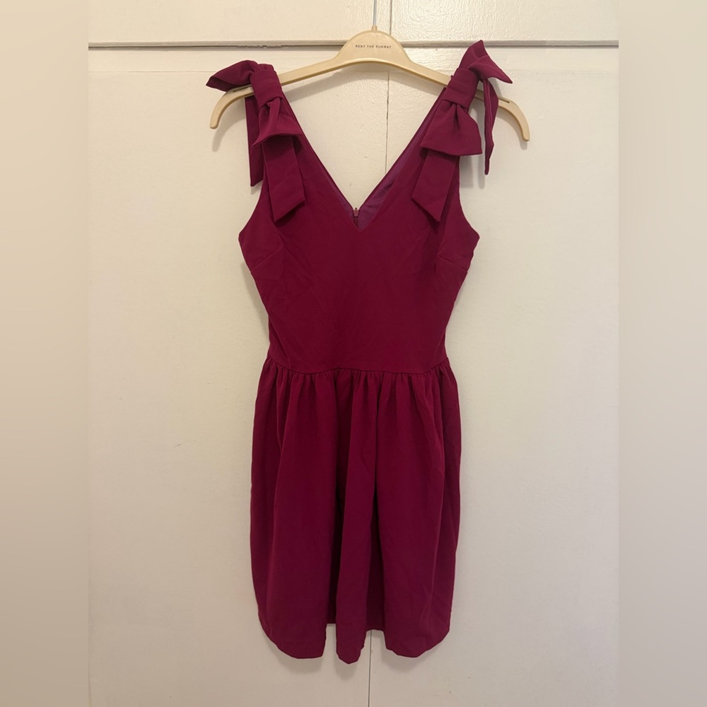 Love...Ady Cranberry Bow Shoulder Mini Dress Party V Neck Low Back M EUC Spring